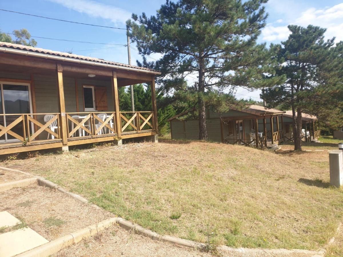 Camping Municipal La Sapinette Quillan Eksteriør billede